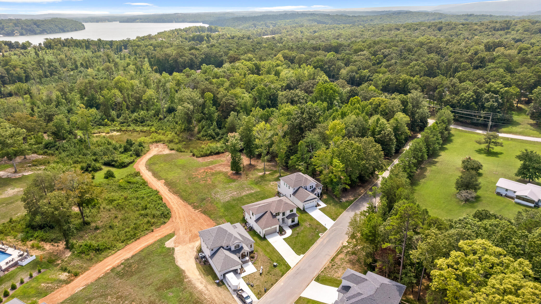 1758 River Breeze Drive, Soddy Daisy, Tennessee image 44