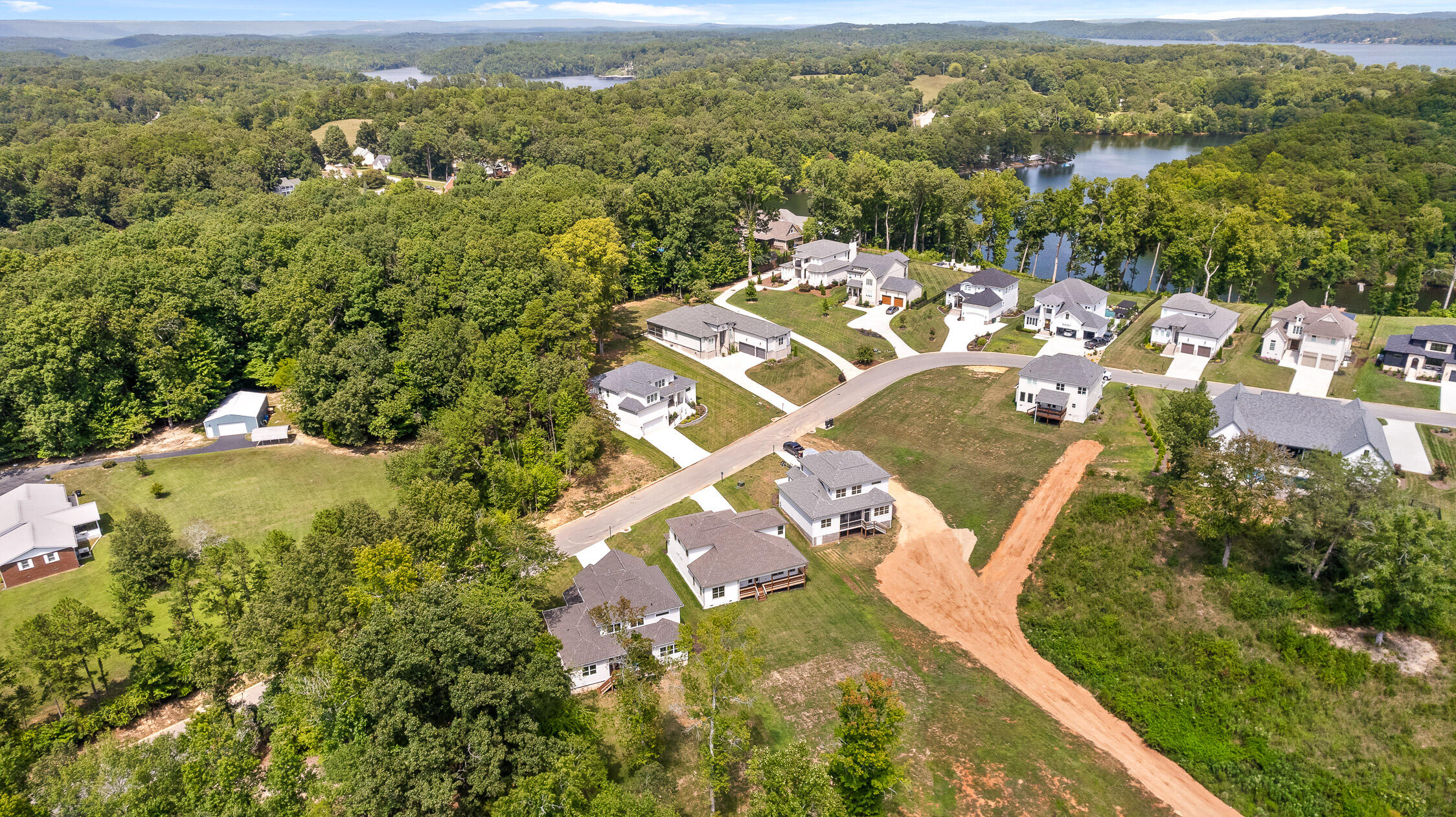 1758 River Breeze Drive, Soddy Daisy, Tennessee image 42
