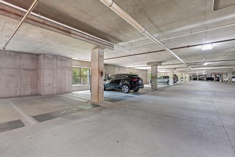 Tiny photo for 200 Manufacturers Road, Chattanooga, TN 37405 (MLS # 1528442)