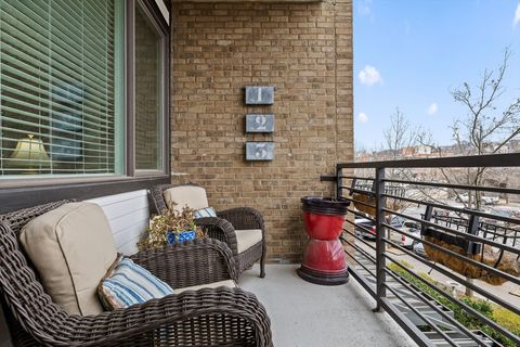 Tiny photo for 200 Manufacturers Road, Chattanooga, TN 37405 (MLS # 1528442)