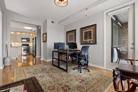 Tiny photo for 200 Manufacturers Road, Chattanooga, TN 37405 (MLS # 1528442)