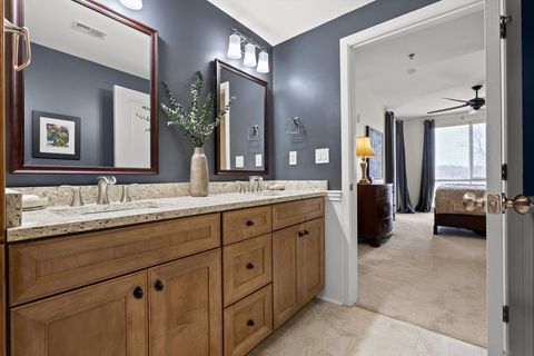 Tiny photo for 200 Manufacturers Road, Chattanooga, TN 37405 (MLS # 1528442)