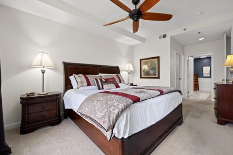 Tiny photo for 200 Manufacturers Road, Chattanooga, TN 37405 (MLS # 1528442)