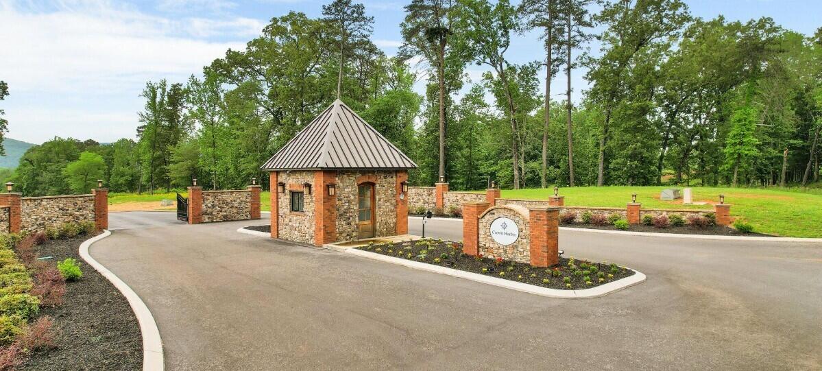 245 Clubhouse Drive