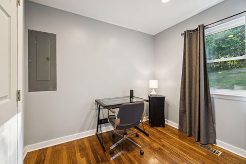 Tiny photo for 811 Snow Street, Chattanooga, TN 37405 (MLS # 1527852)