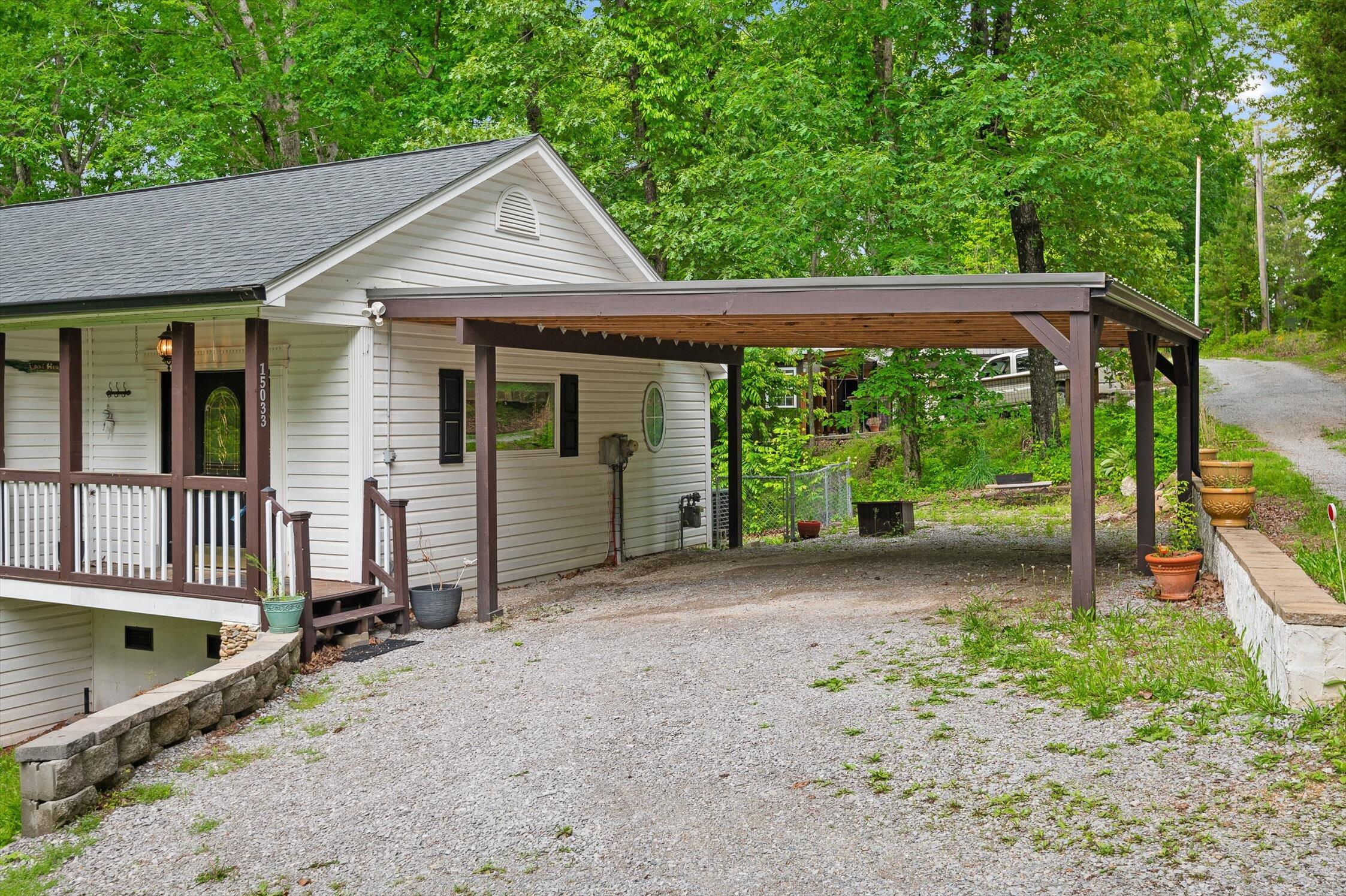 15033 Log Cabin Lane
