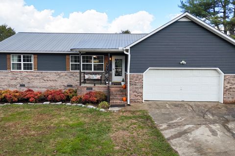 Photo of 143 County Road 696, Flat Rock, AL 35966 (MLS # 1524703)