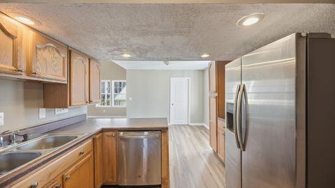 Tiny photo for 150 Cherokee Drive, Chatsworth, GA 30705 (MLS # 1527629)