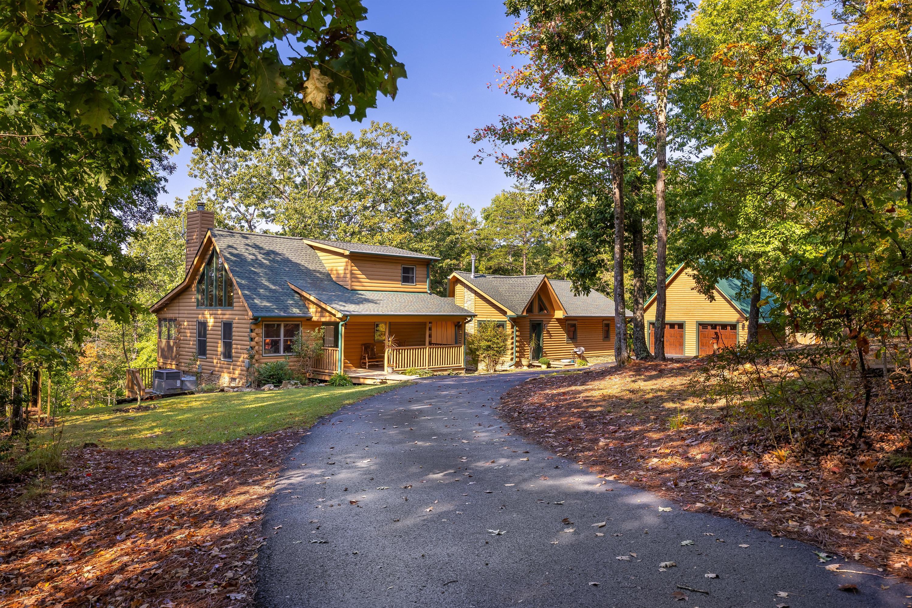 272 Tree House Trail