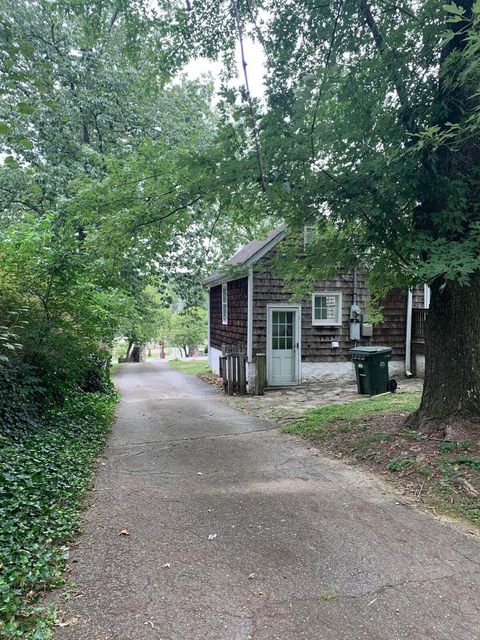 Tiny photo for 103 E Palisades Drive, Signal Mountain, TN 37377 (MLS # 1525638)