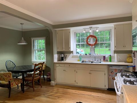 Tiny photo for 103 E Palisades Drive, Signal Mountain, TN 37377 (MLS # 1525638)