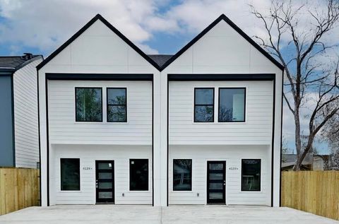 Photo of 3809 Lightfoot Mill Road, Chattanooga, TN 37406 (MLS # 1525148)