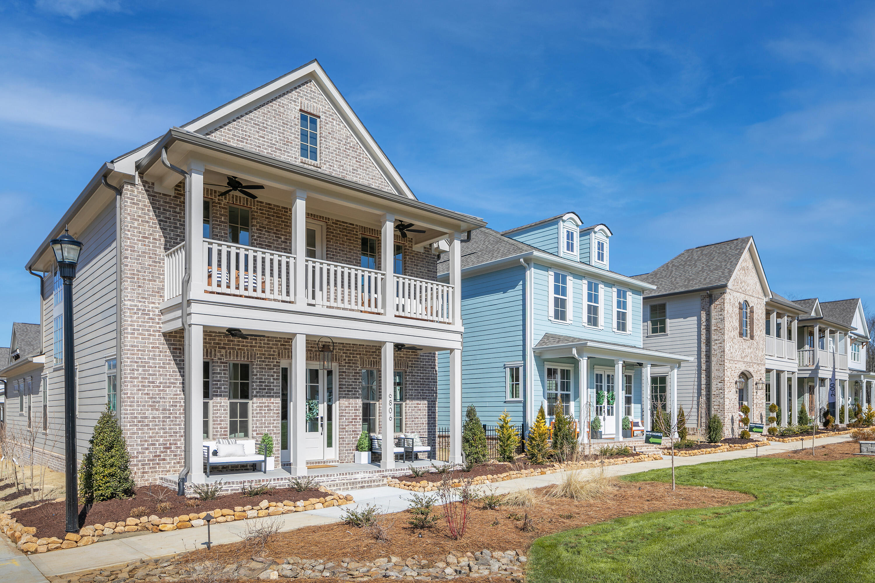184 Charming Place 184