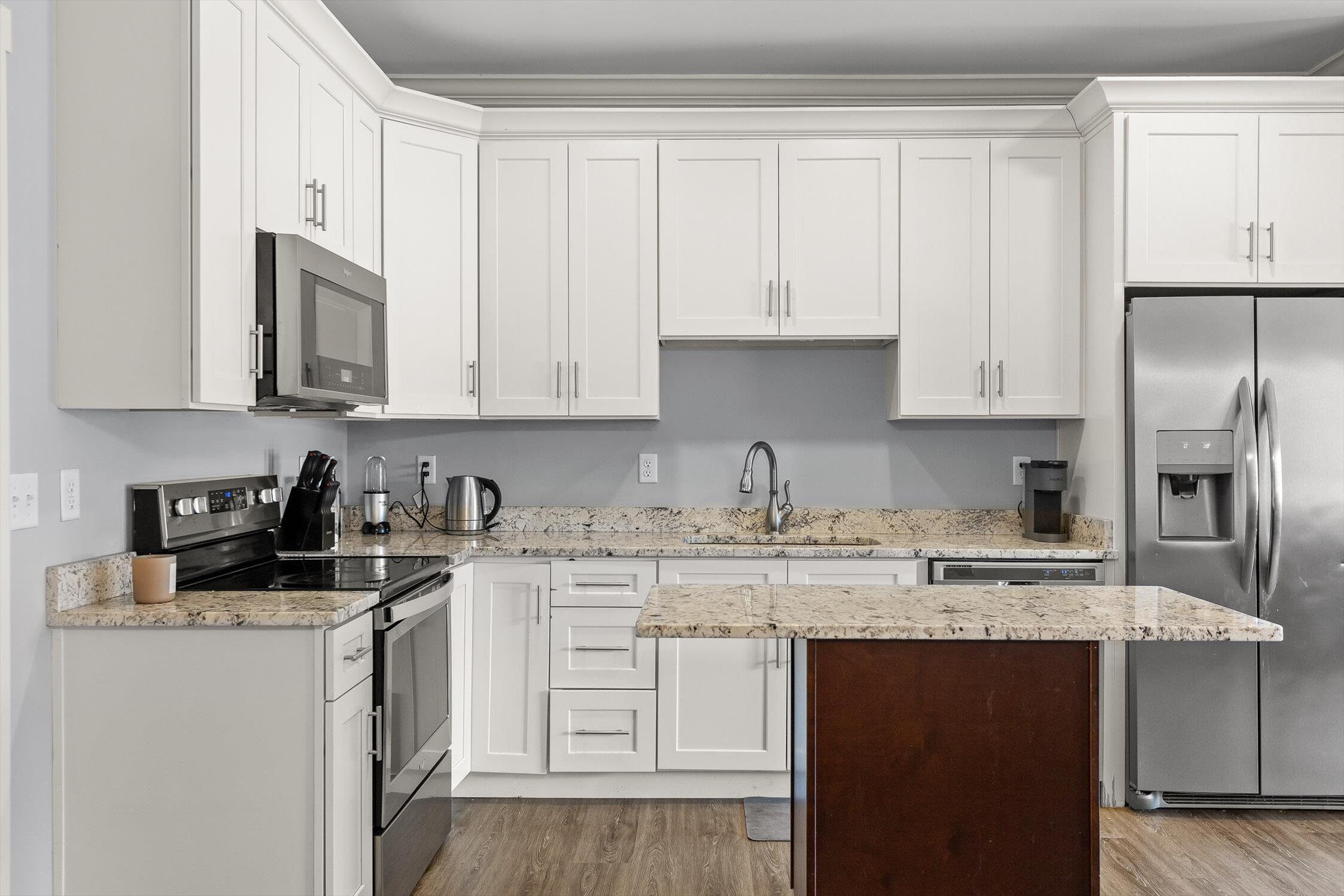 Rossville, Georgia 30741, United States, 3 Bedrooms Bedrooms, ,2 BathroomsBathrooms,Residential,Active,250632