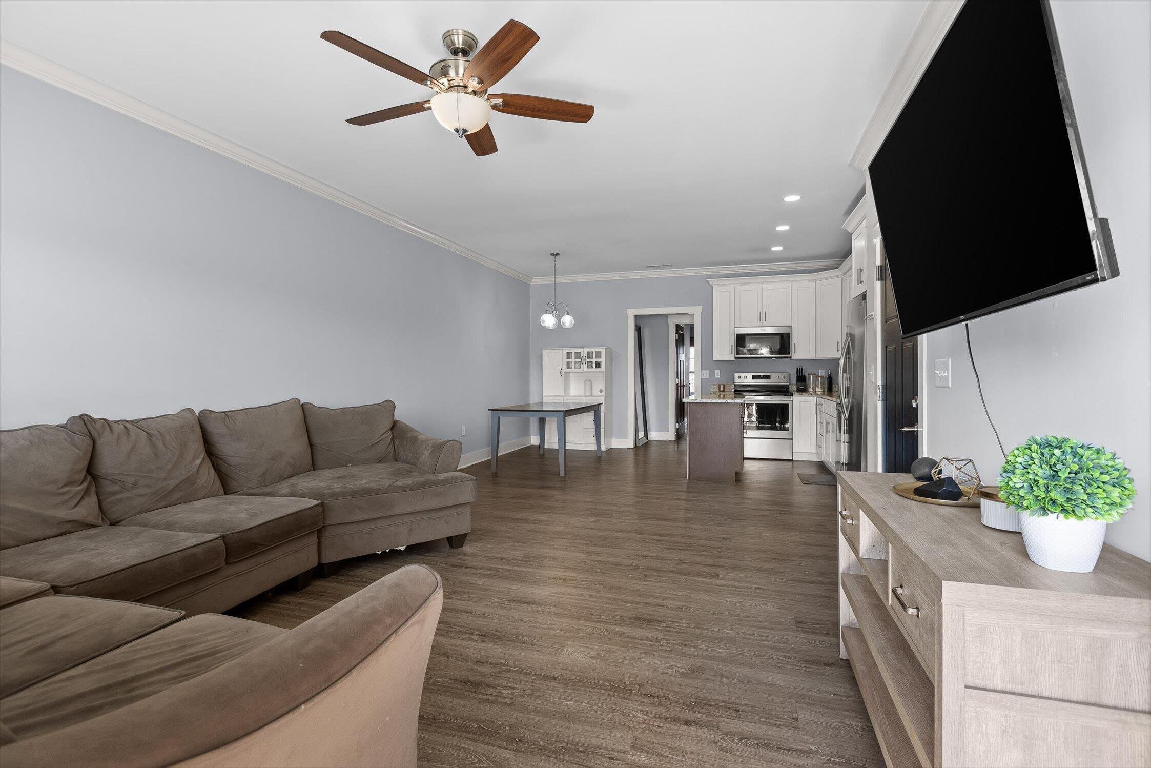 Rossville, Georgia 30741, United States, 3 Bedrooms Bedrooms, ,2 BathroomsBathrooms,Residential,Active,250632