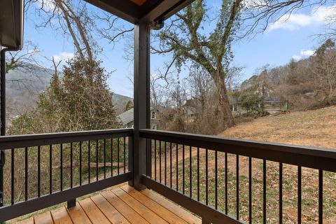 Tiny photo for 1311 W 45th Street, Chattanooga, TN 37409 (MLS # 1528522)