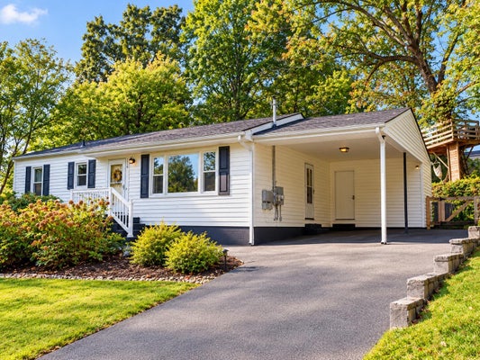 516 OCCONECHEE CIR, CHATTANOOGA, TN 37415 - Image 79f35ffebd3a90e0b69a321193dee2e6/3608790782