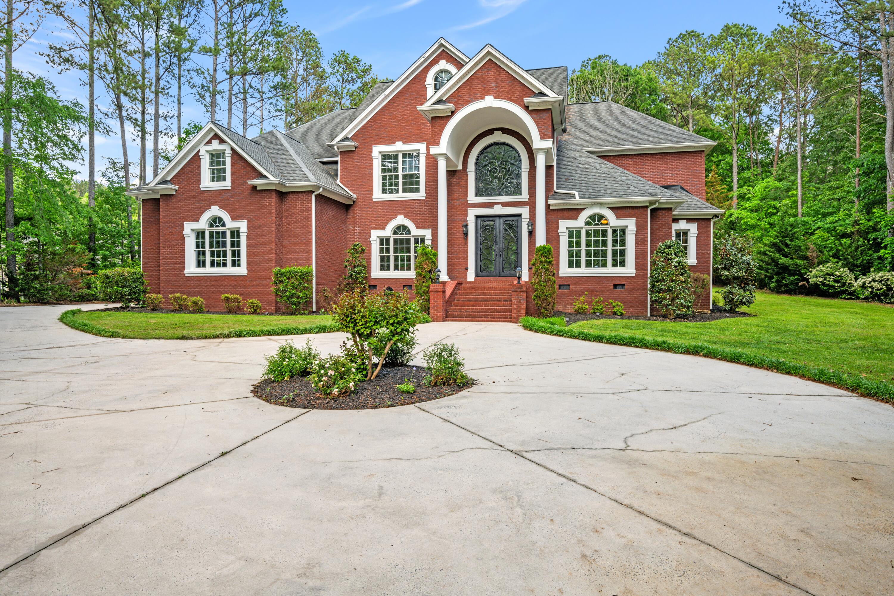 447 Classic Trail, Ringgold, Georgia image 2