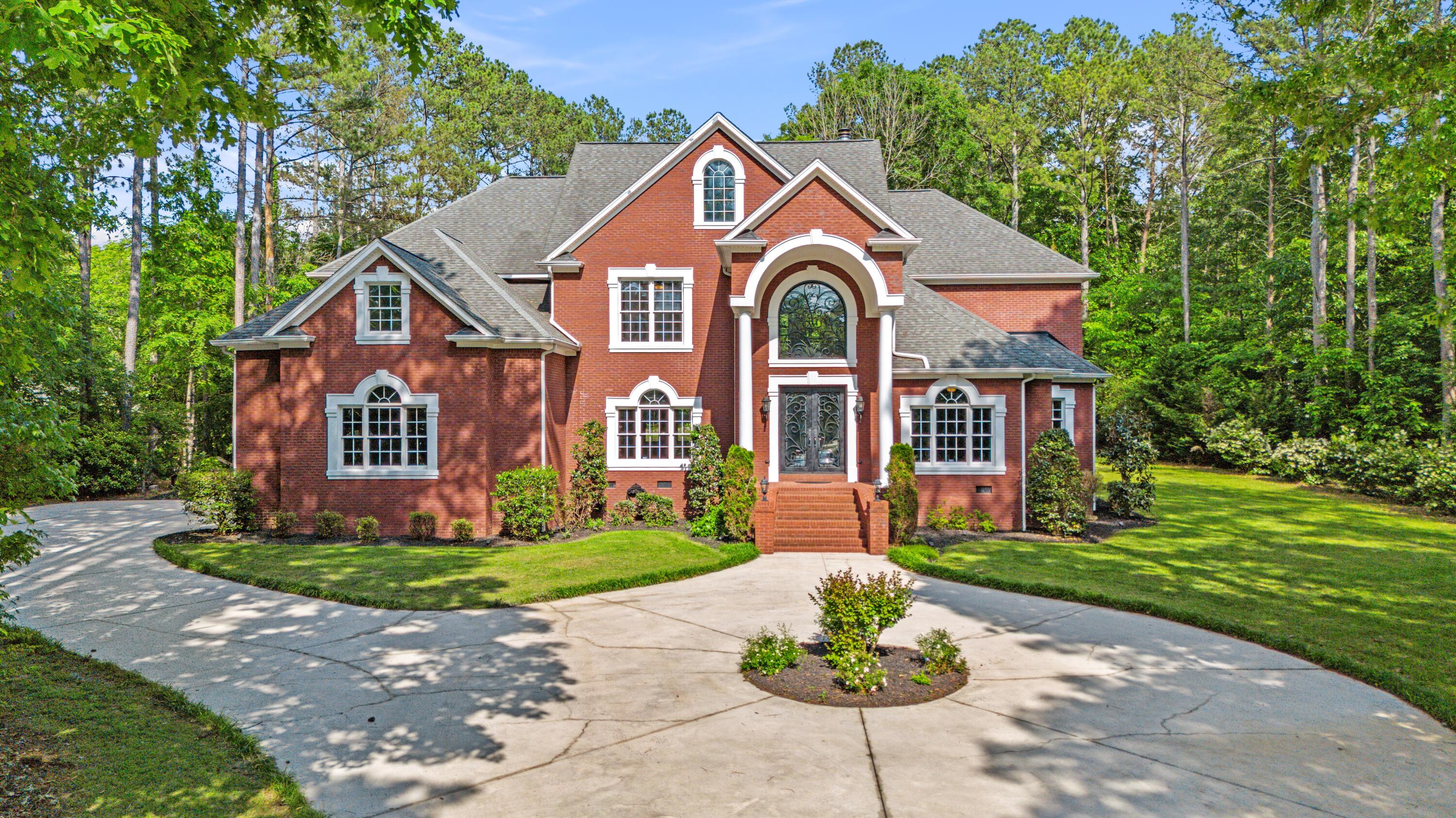 447 Classic Trail, Ringgold, Georgia image 1
