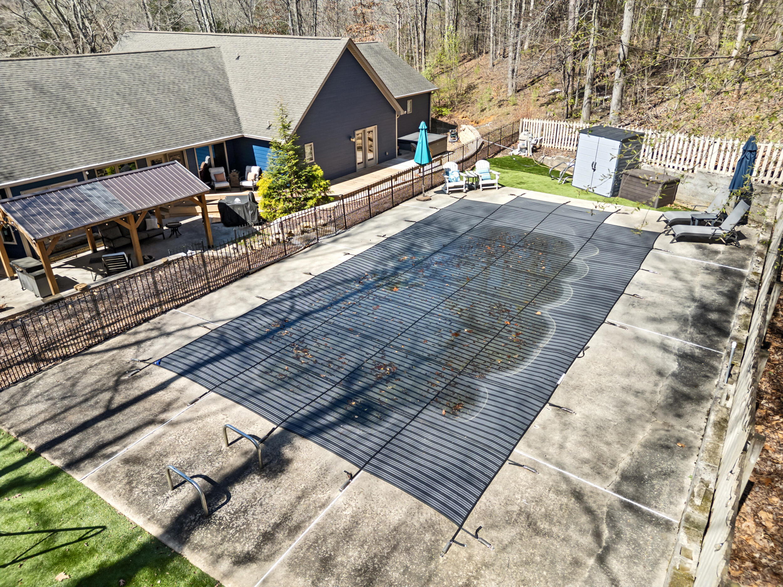 3502 Windsor Circle NE