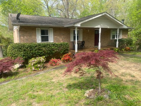 Photo of 2572 Avalon Circle, Chattanooga, TN 37415 (MLS # 1507278)