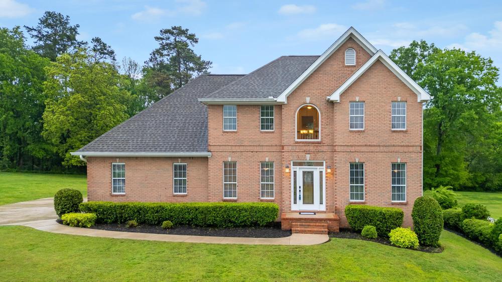 1413 Cambridge Point Drive, Hixson, Tennessee image 1