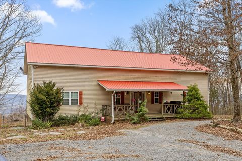 Photo of 264 Harlee Vista Road, Pikeville, TN 37367 (MLS # 1526665)
