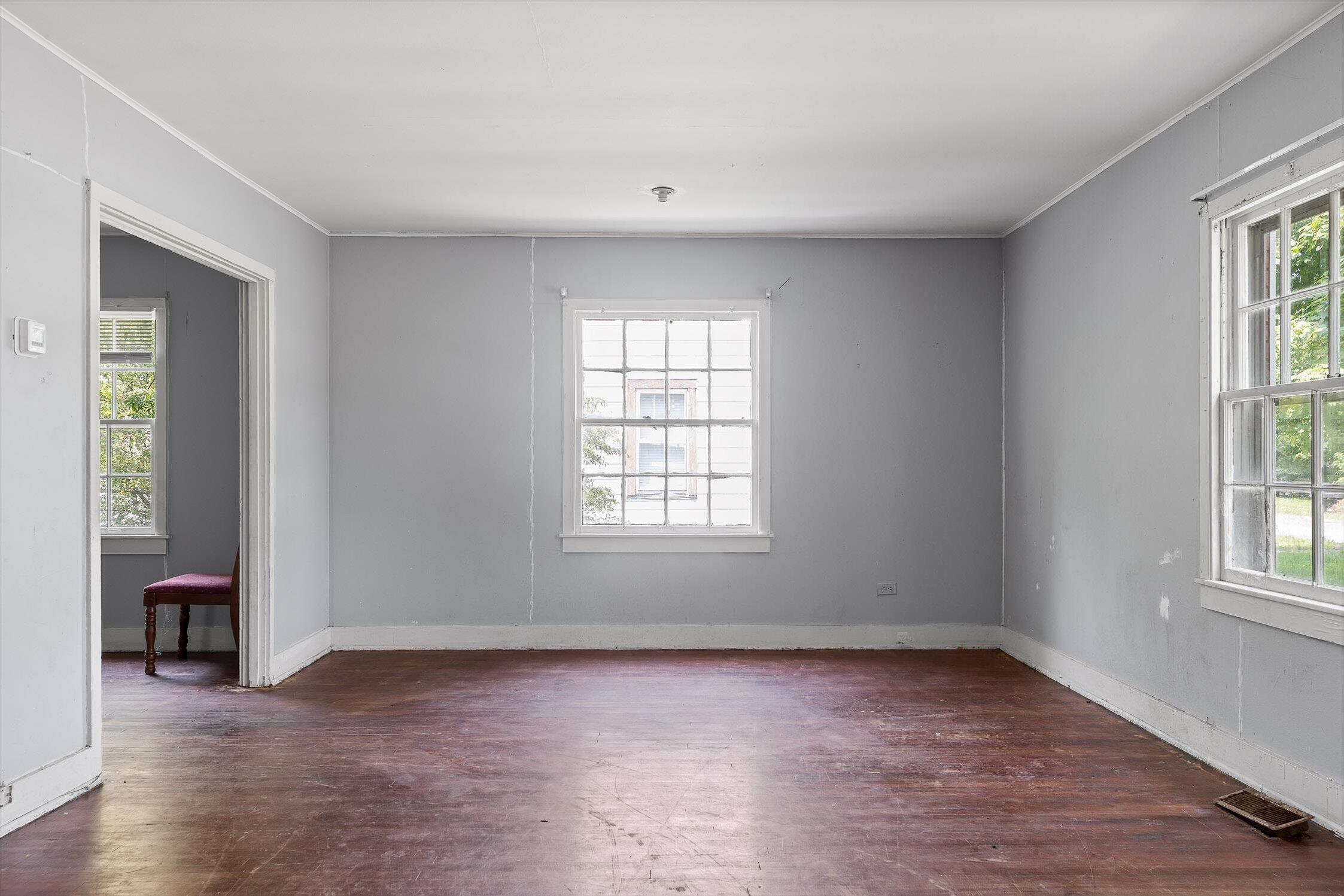 Spring City, Tennessee 37381, United States, 2 Bedrooms Bedrooms, ,1 BathroomBathrooms,Residential,Contingent,145519