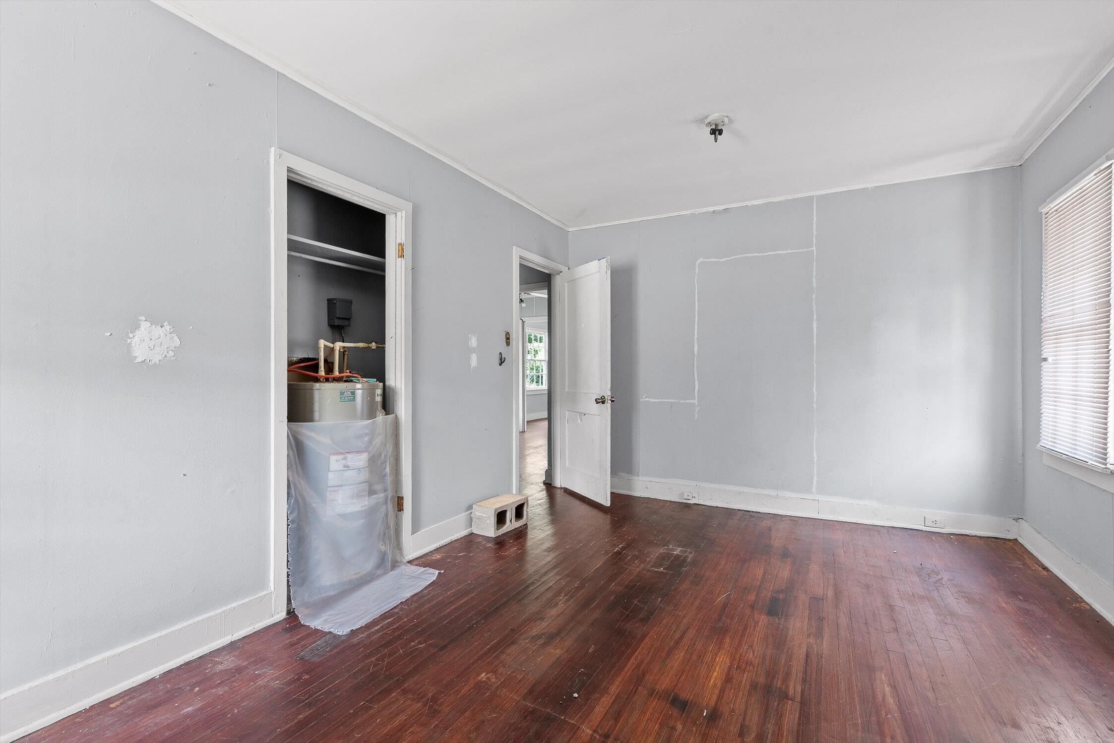 Spring City, Tennessee 37381, United States, 2 Bedrooms Bedrooms, ,1 BathroomBathrooms,Residential,Contingent,145519