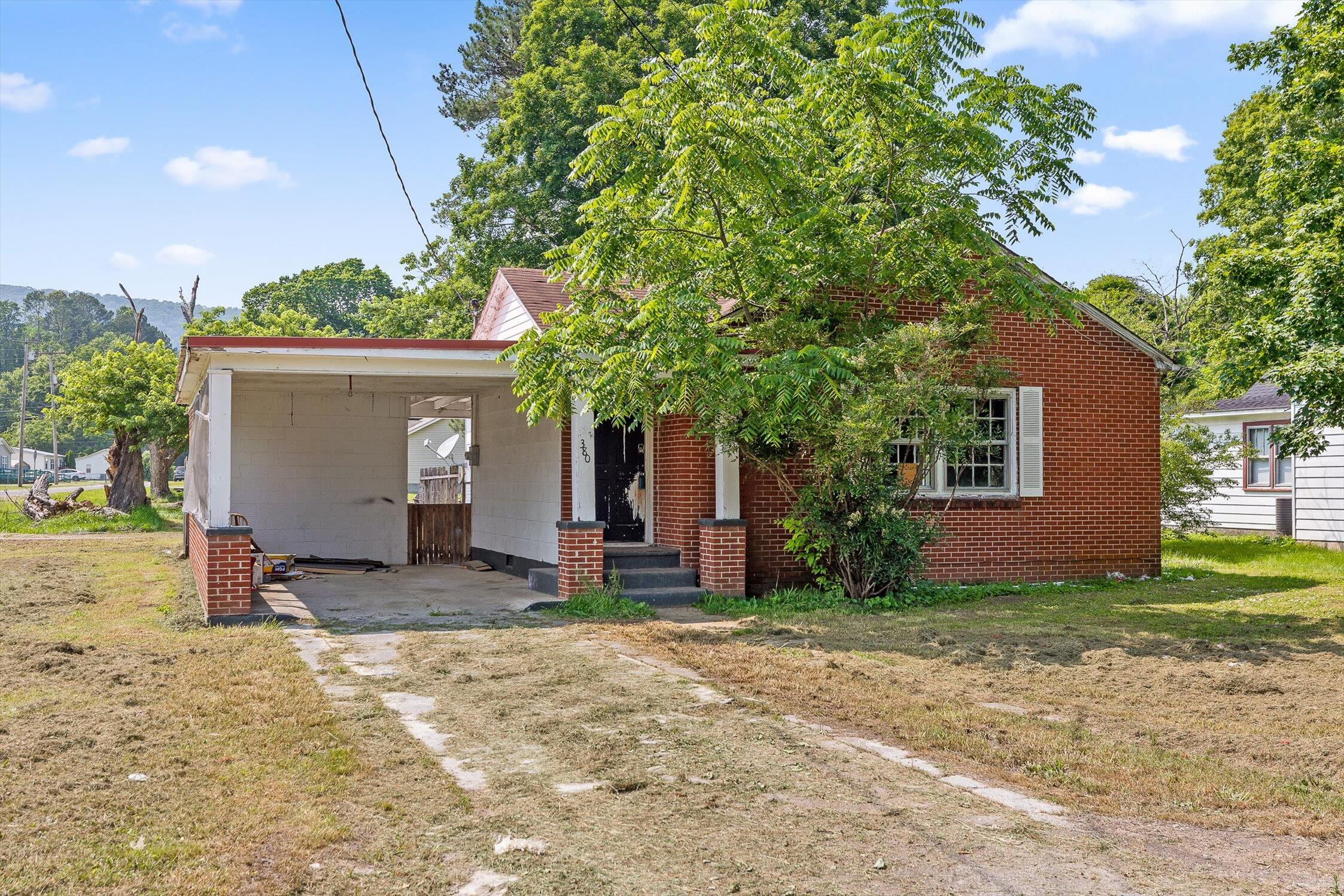 Spring City, Tennessee 37381, United States, 2 Bedrooms Bedrooms, ,1 BathroomBathrooms,Residential,Contingent,145519