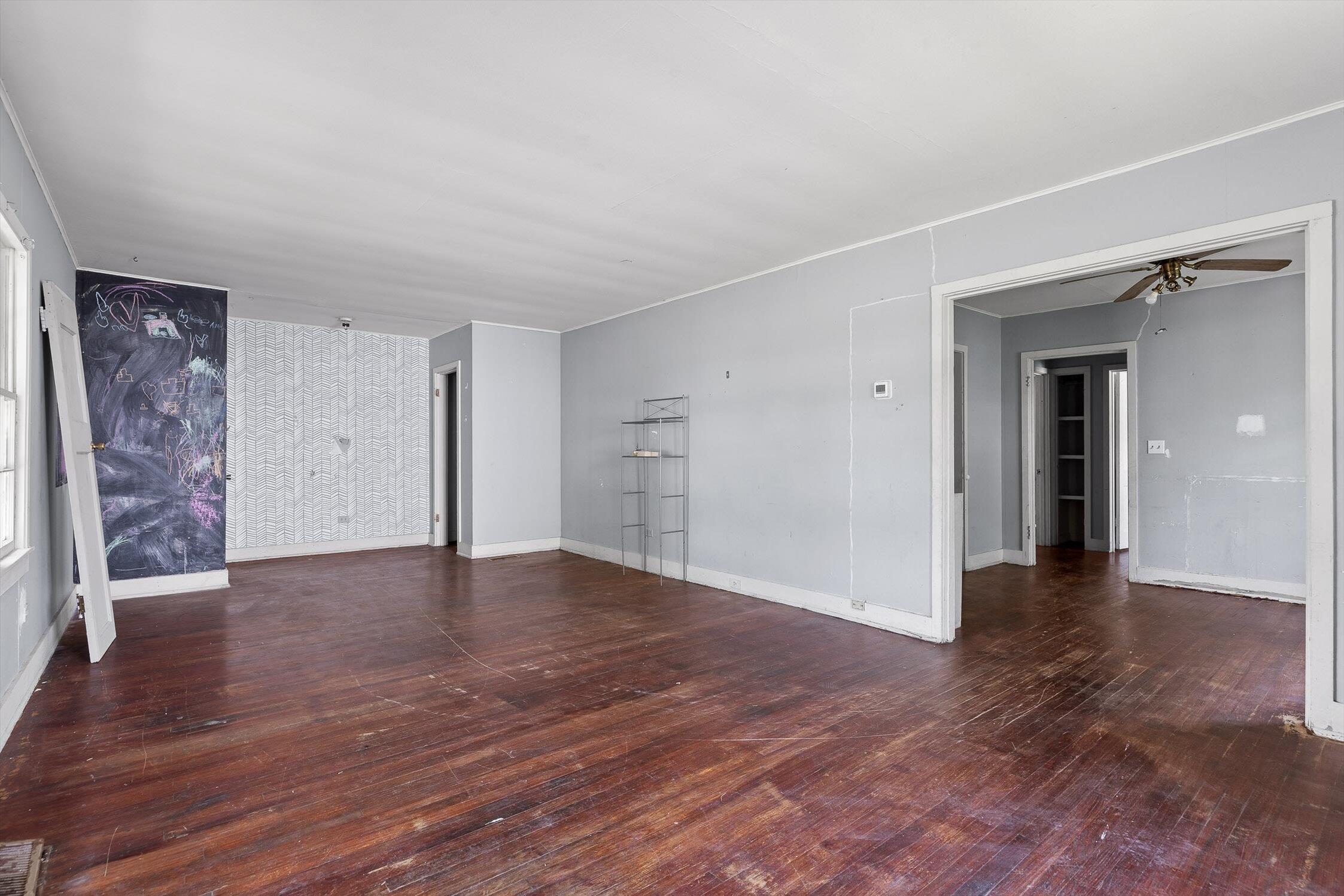 Spring City, Tennessee 37381, United States, 2 Bedrooms Bedrooms, ,1 BathroomBathrooms,Residential,Contingent,145519