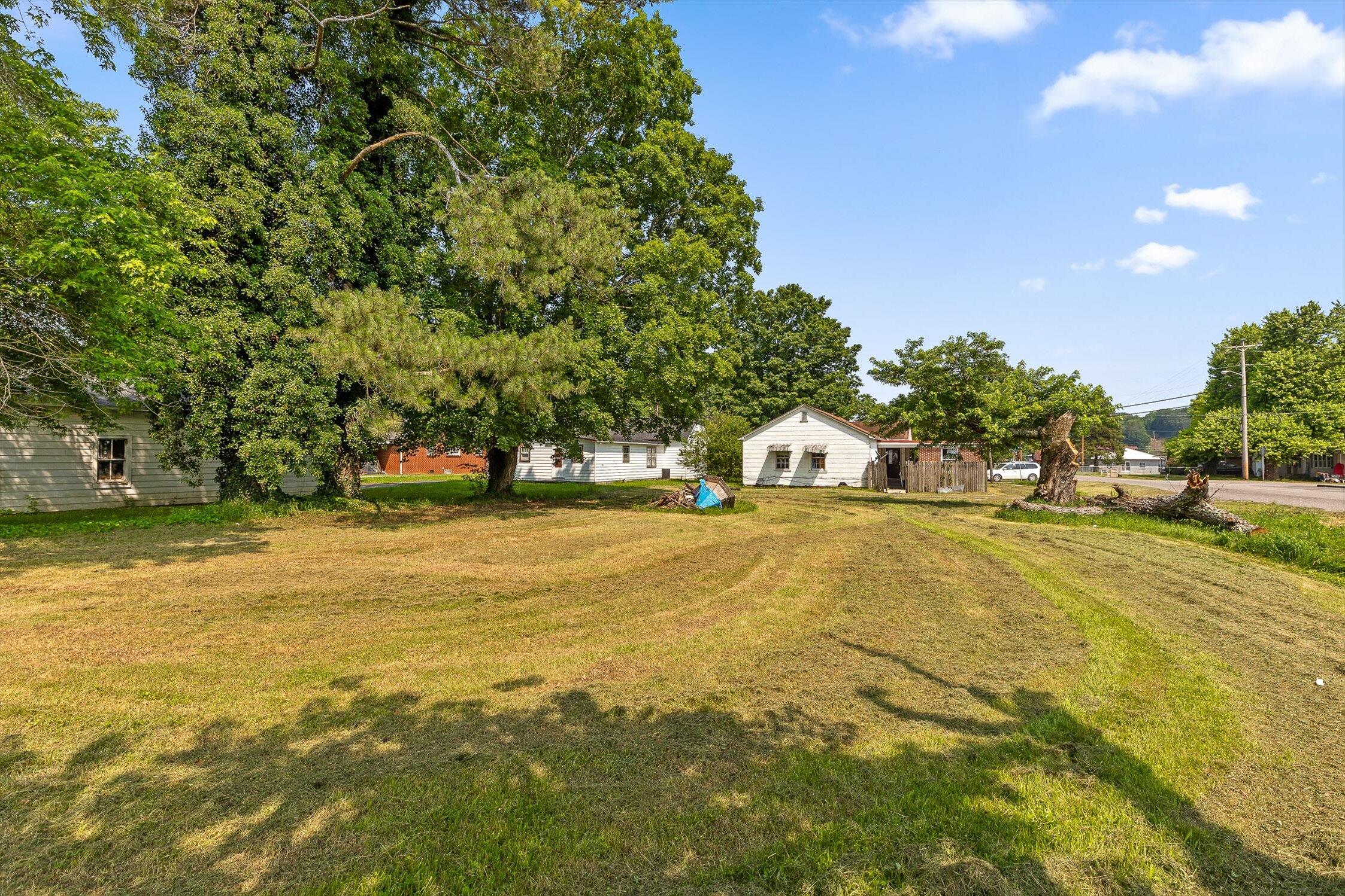 Spring City, Tennessee 37381, United States, 2 Bedrooms Bedrooms, ,1 BathroomBathrooms,Residential,Contingent,145519