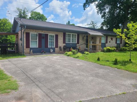 Photo of 1817 Greendale Drive NE, Cleveland, TN 37323 (MLS # 1535426)