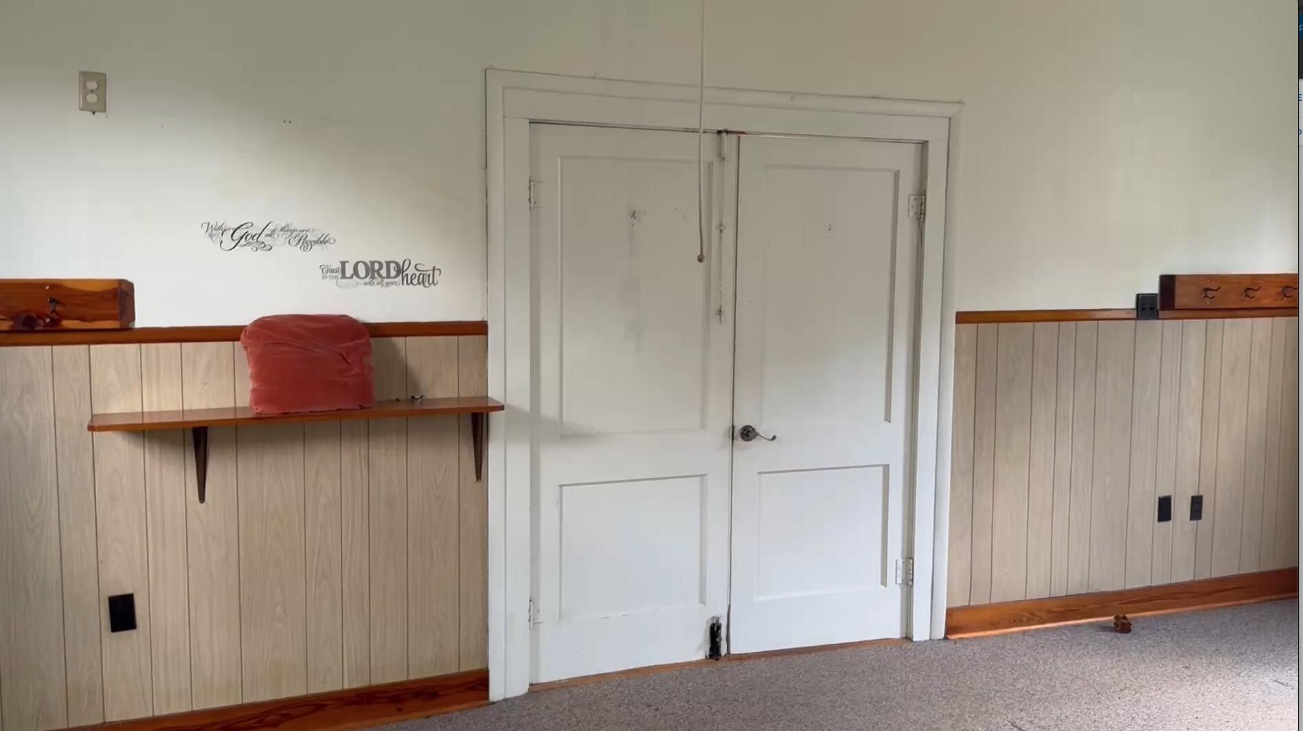 3949 Lower East Valley Road