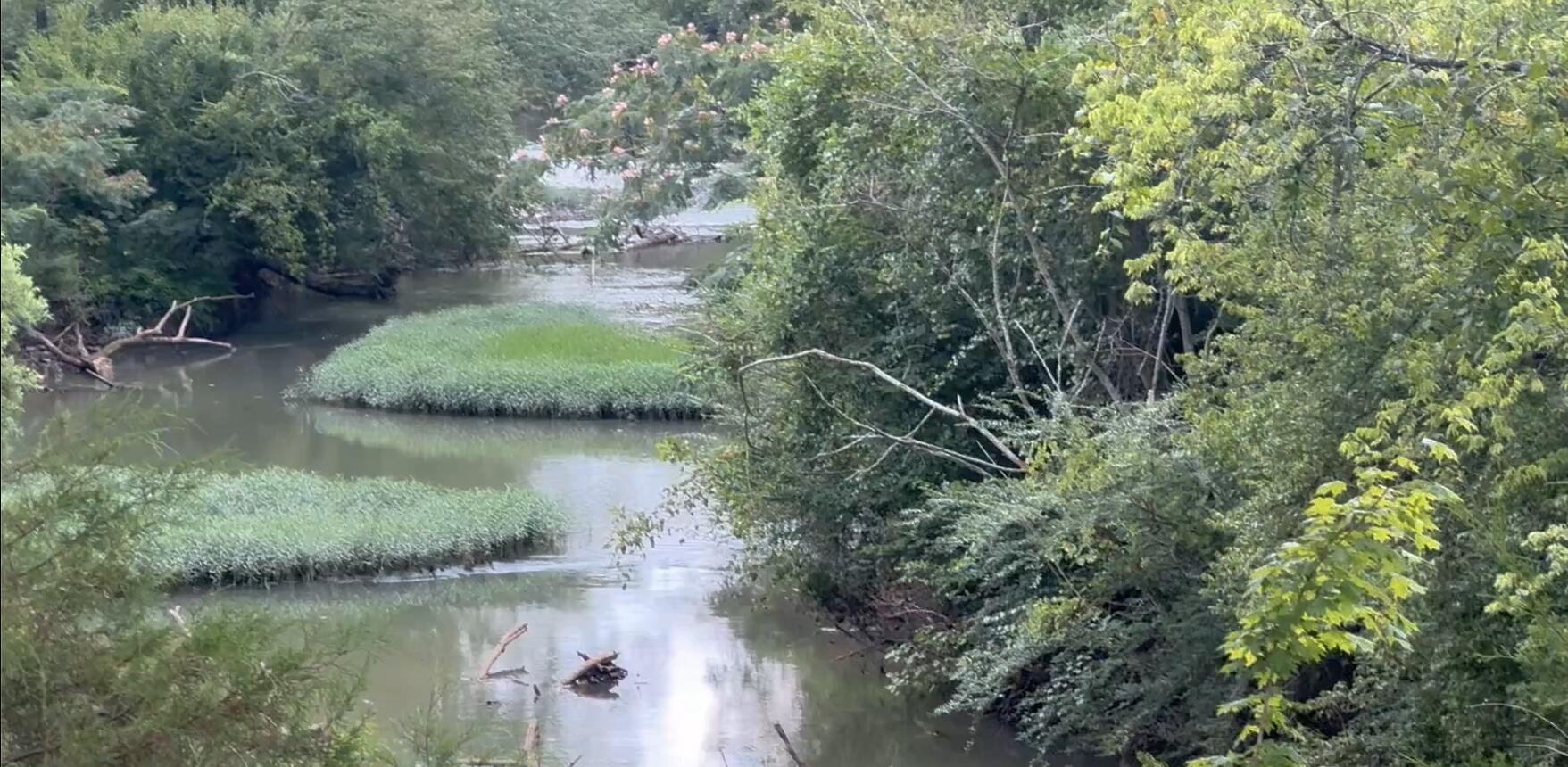 3949 Lower East Valley Road