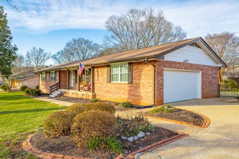 Tiny photo for 6829 Bacon Lane, Chattanooga, TN 37421 (MLS # 1527697)
