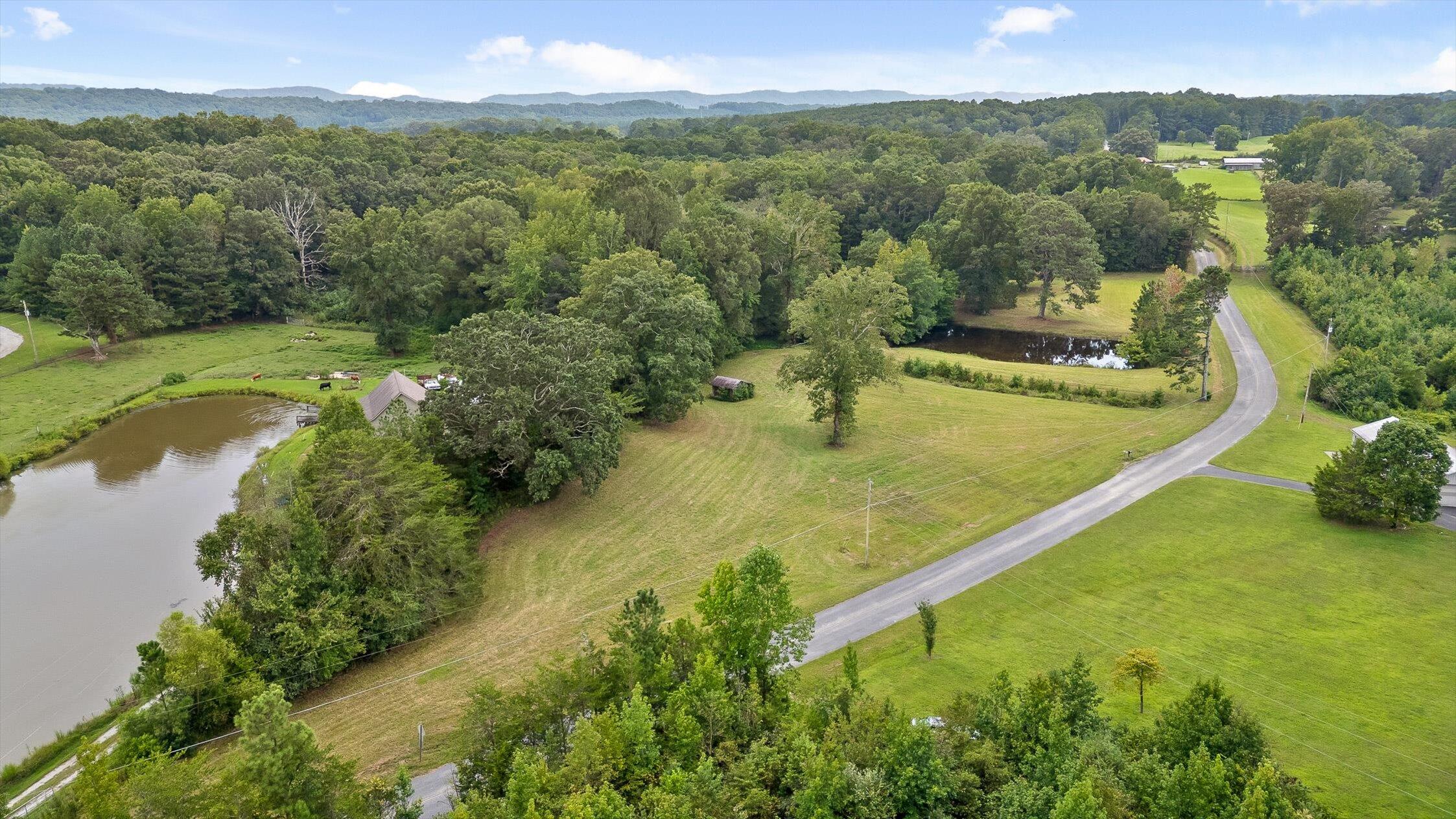 Lafayette, Georgia 30728, United States, 3 Bedrooms Bedrooms, ,2 BathroomsBathrooms,Residential,Active,197154