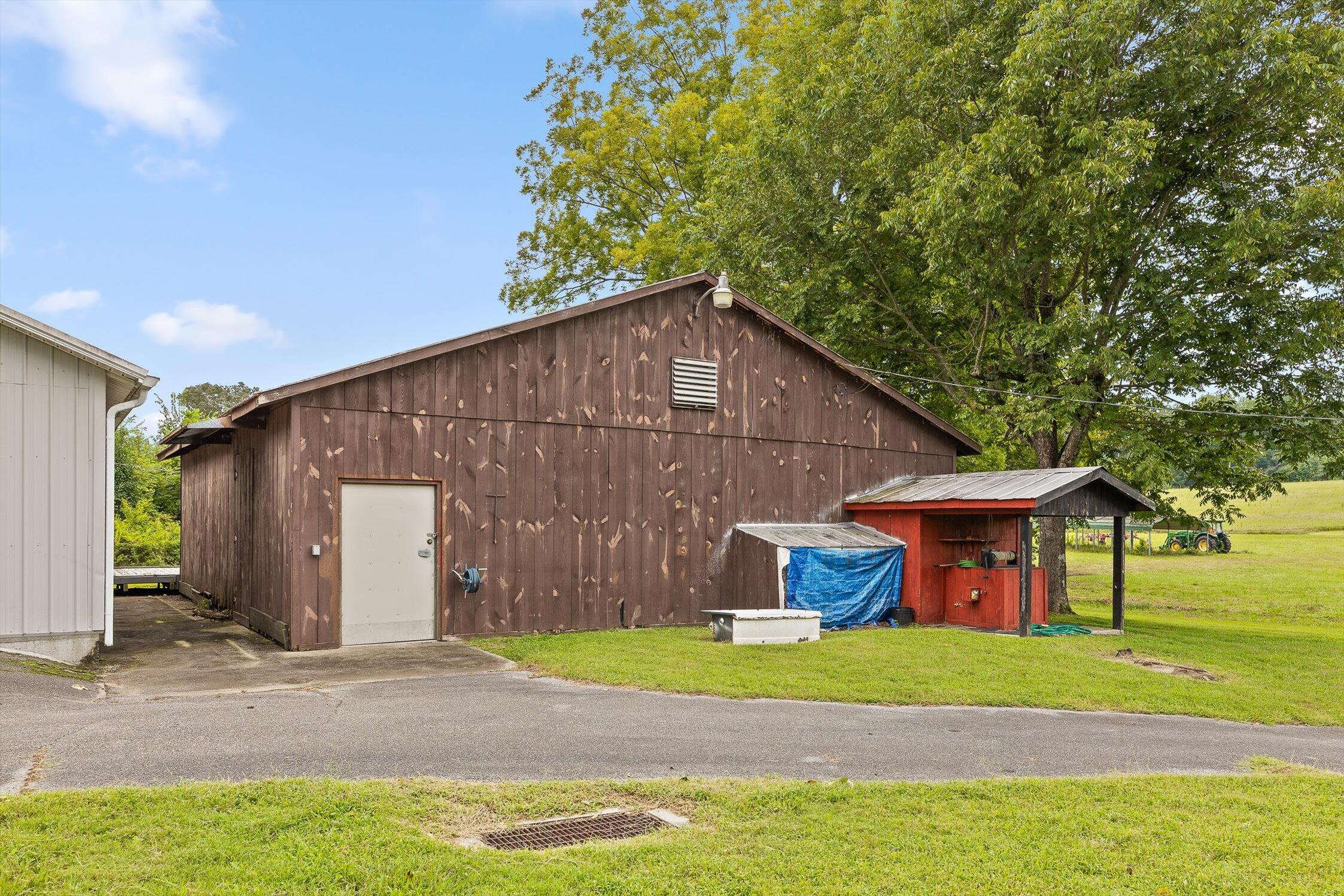 Lafayette, Georgia 30728, United States, 3 Bedrooms Bedrooms, ,2 BathroomsBathrooms,Residential,Active,197154