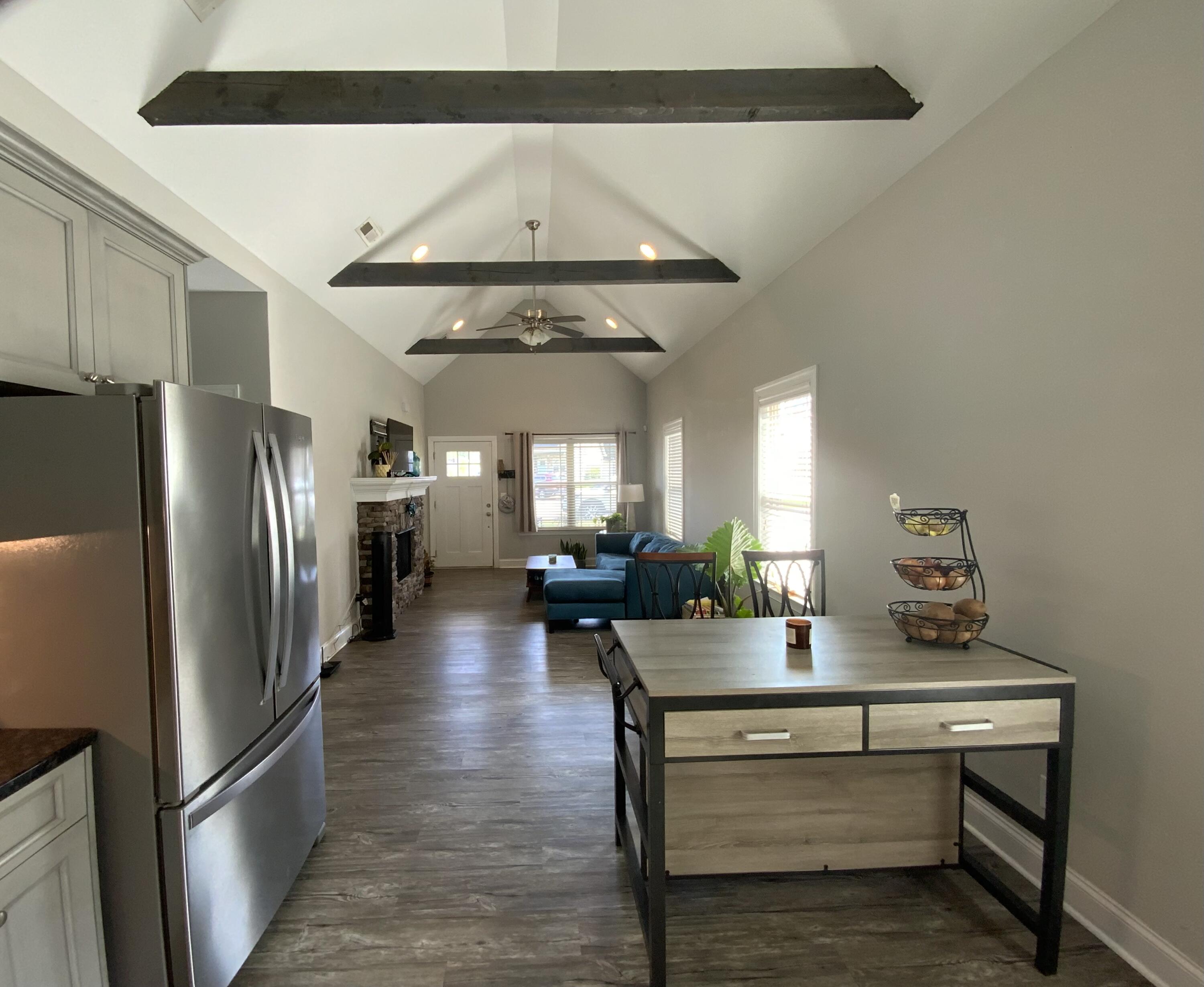 255 Georgetown Drive
