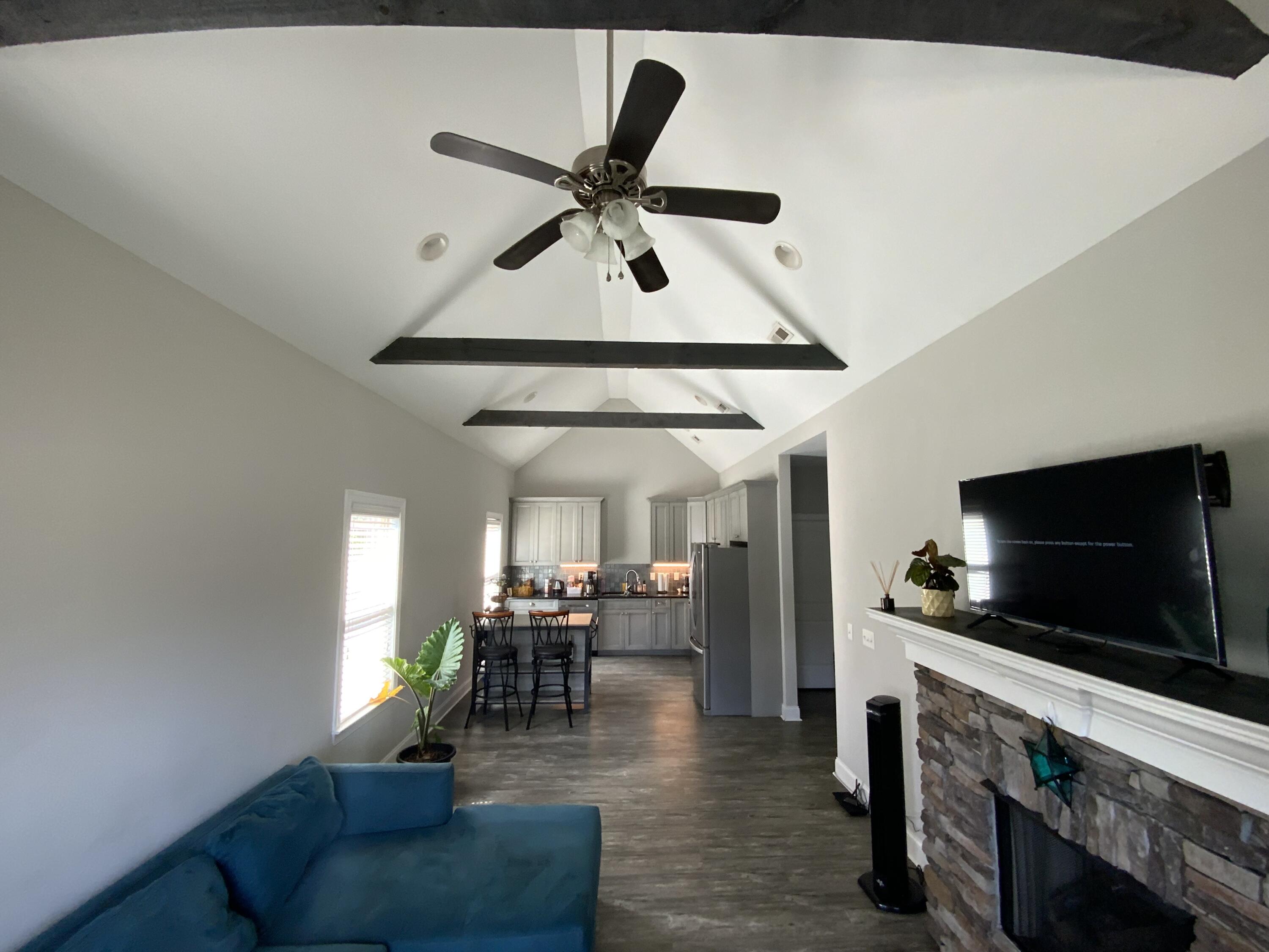 255 Georgetown Drive