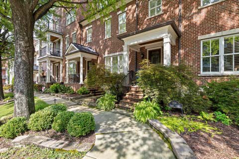 Photo of 224 Cherry Street, Chattanooga, TN 37403 (MLS # 1541162)