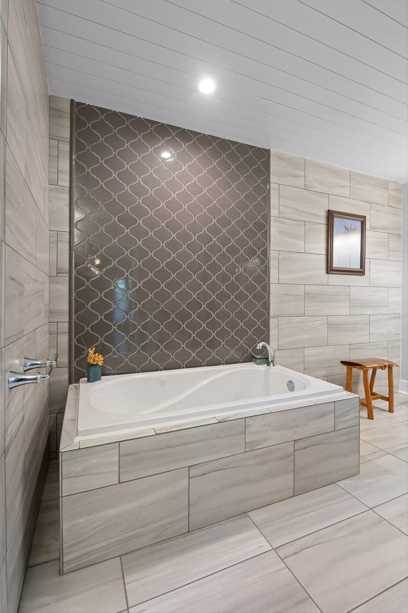 Hixson, Tennessee 37343, United States, 3 Bedrooms Bedrooms, ,3 BathroomsBathrooms,Residential,Contingent,158629