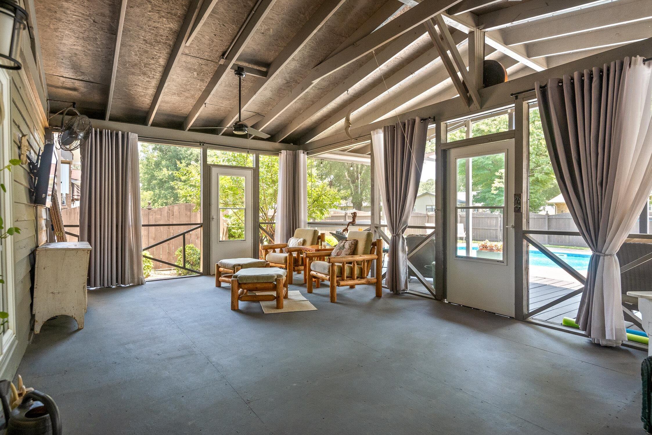 Hixson, Tennessee 37343, United States, 3 Bedrooms Bedrooms, ,3 BathroomsBathrooms,Residential,Contingent,158629