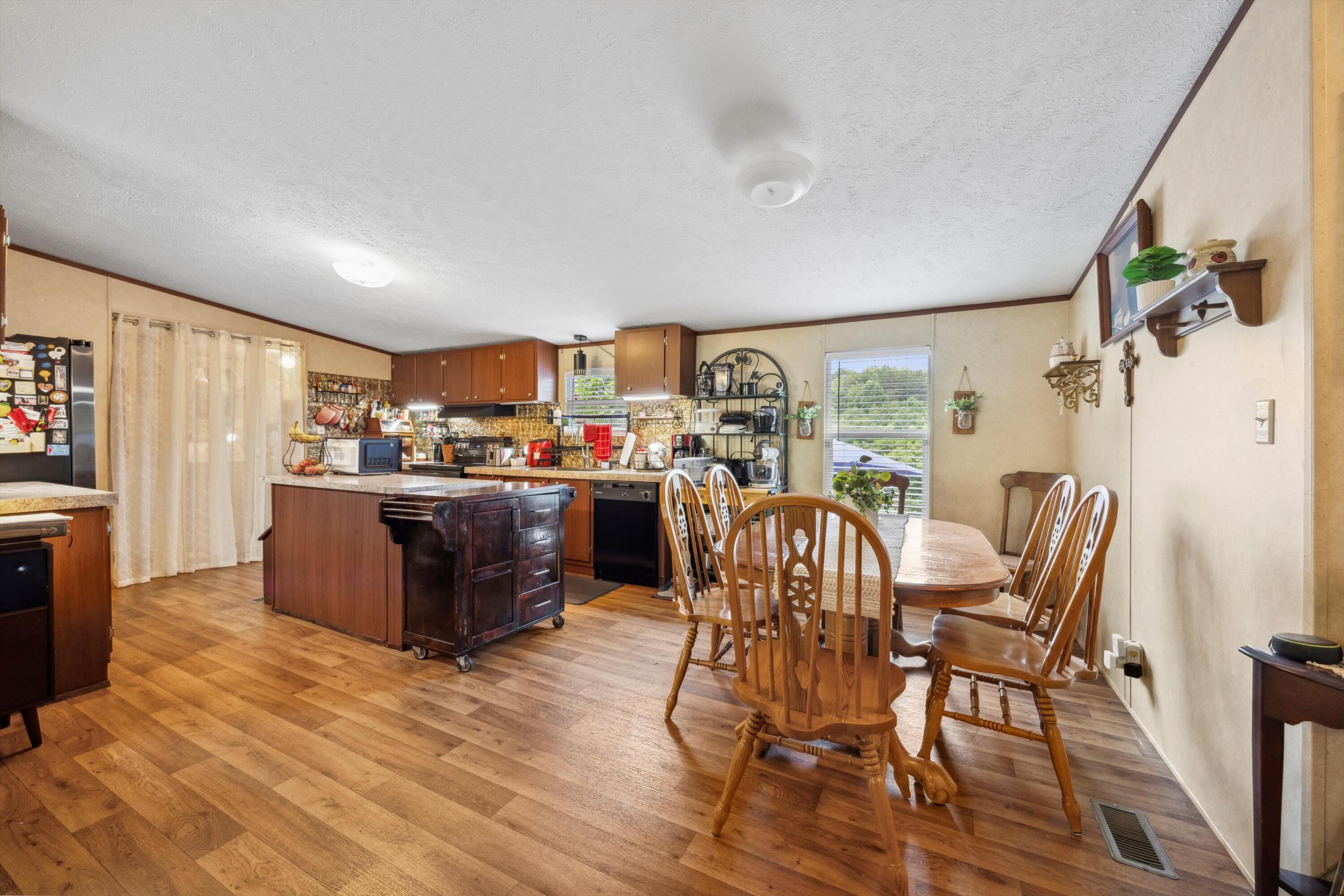 9885 Lovell Road, Soddy Daisy, Tennessee image 10