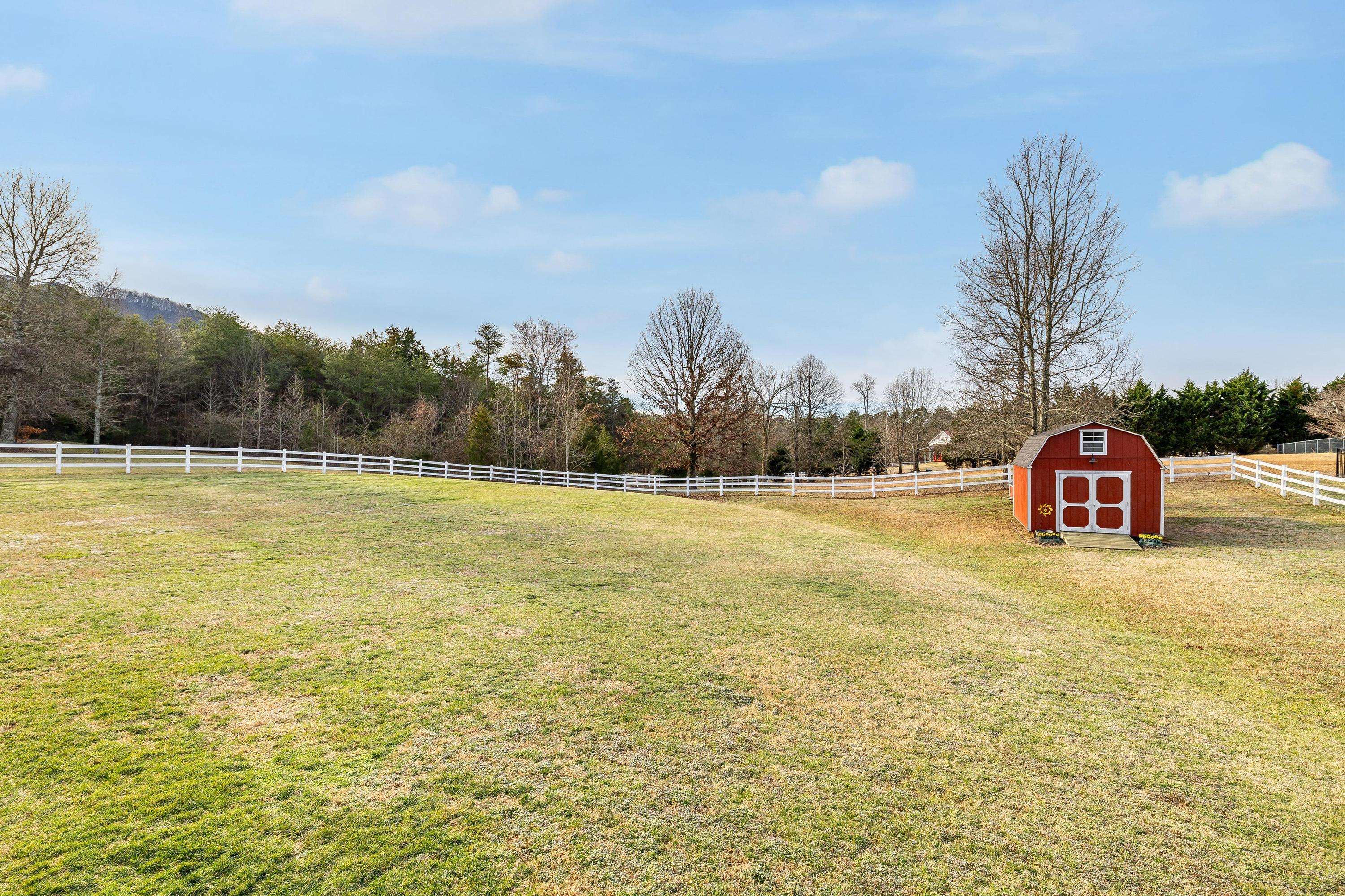 9026 Greystone Valley Drive, Ooltewah, Tennessee image 13