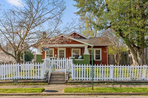 Photo of 1920 Kirby Avenue, Chattanooga, TN 37404 (MLS # 1541242)