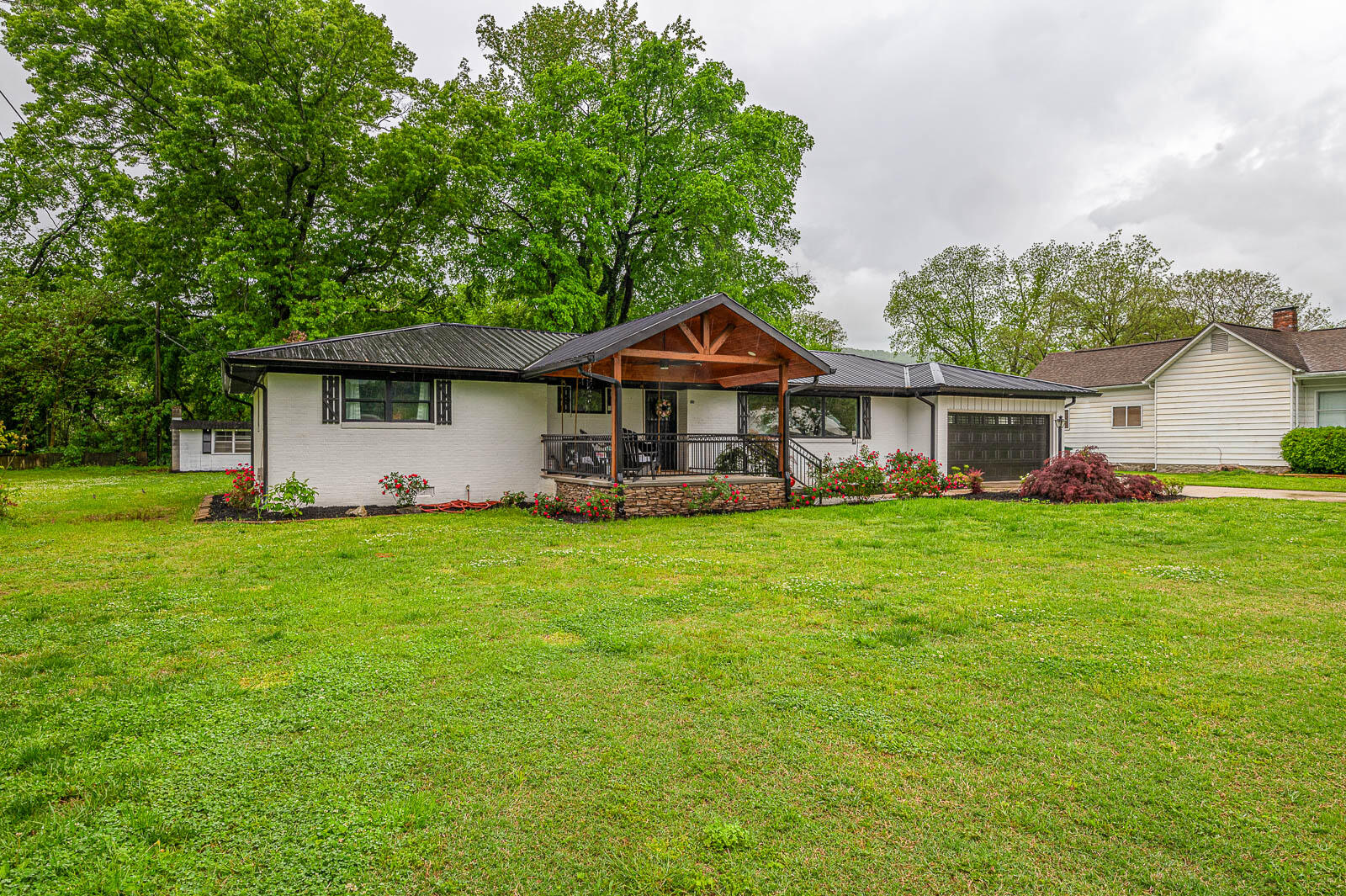 403 19th Street, South Pittsburg, Tennessee image 2