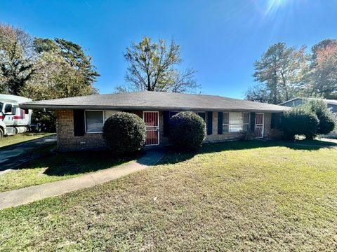 Photo of 4048/4050 Arbor Place Lane, Chattanooga, TN 37416 (MLS # 1523981)