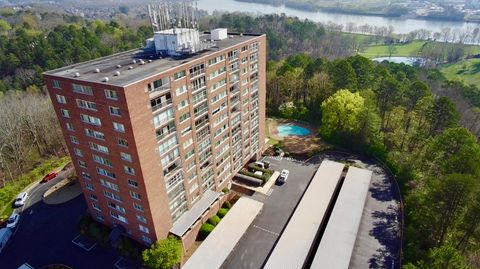 Tiny photo for 1414 Continental Drive, Chattanooga, TN 37405 (MLS # 1530860)