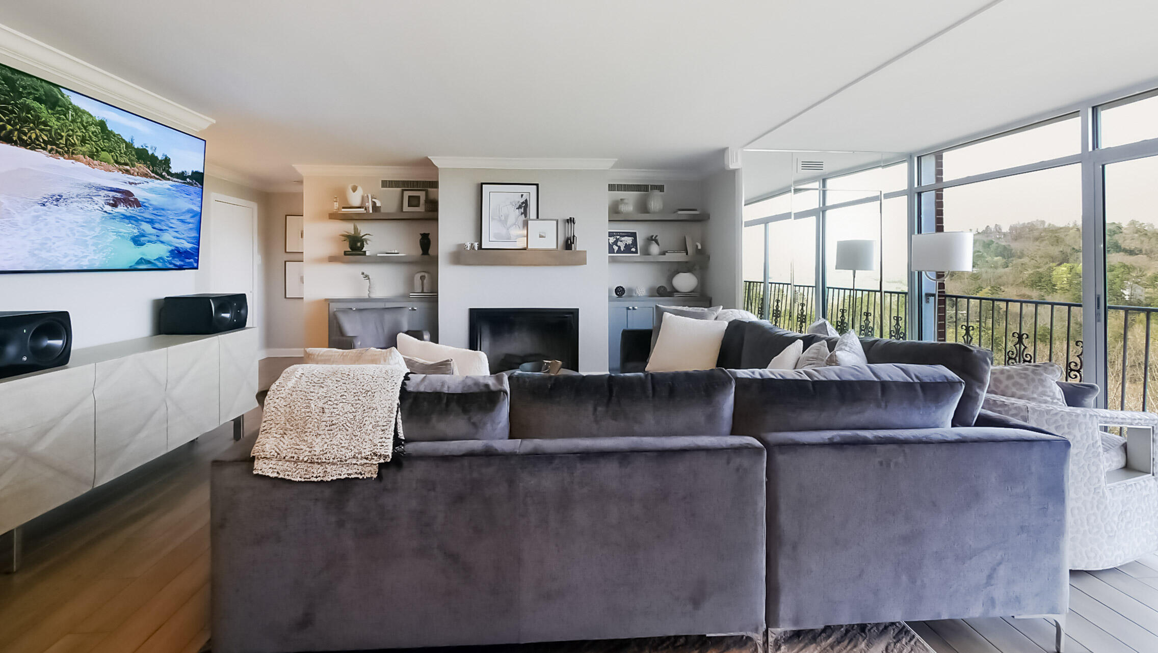 1414 Continental Drive #906